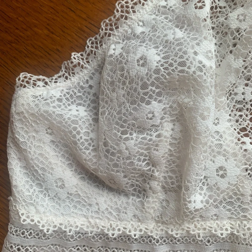 VICTORIA'S SECRET
High-Neck Crochet Lace Bralette - Picture 5 of 12